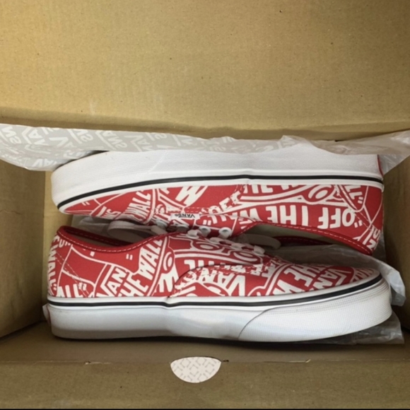 NWT vans - Picture 3 of 4